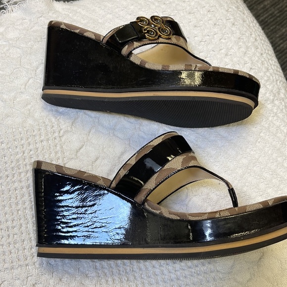 COACH Gypsy Wedge Sandals 9B - Picture 3 of 5